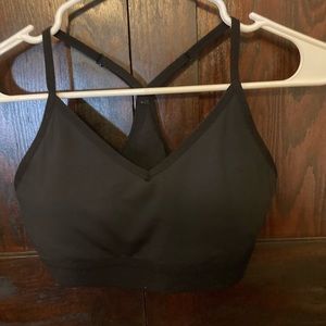 womens black padded sports bra